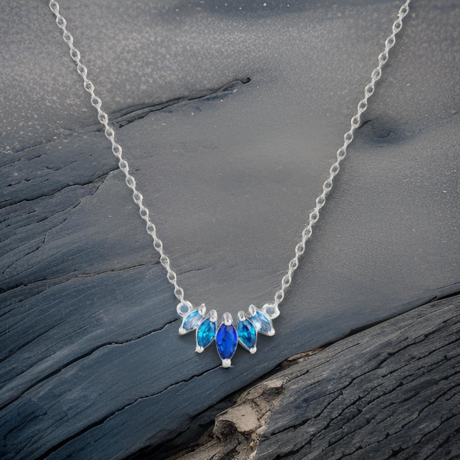 Elobin Silver Choker