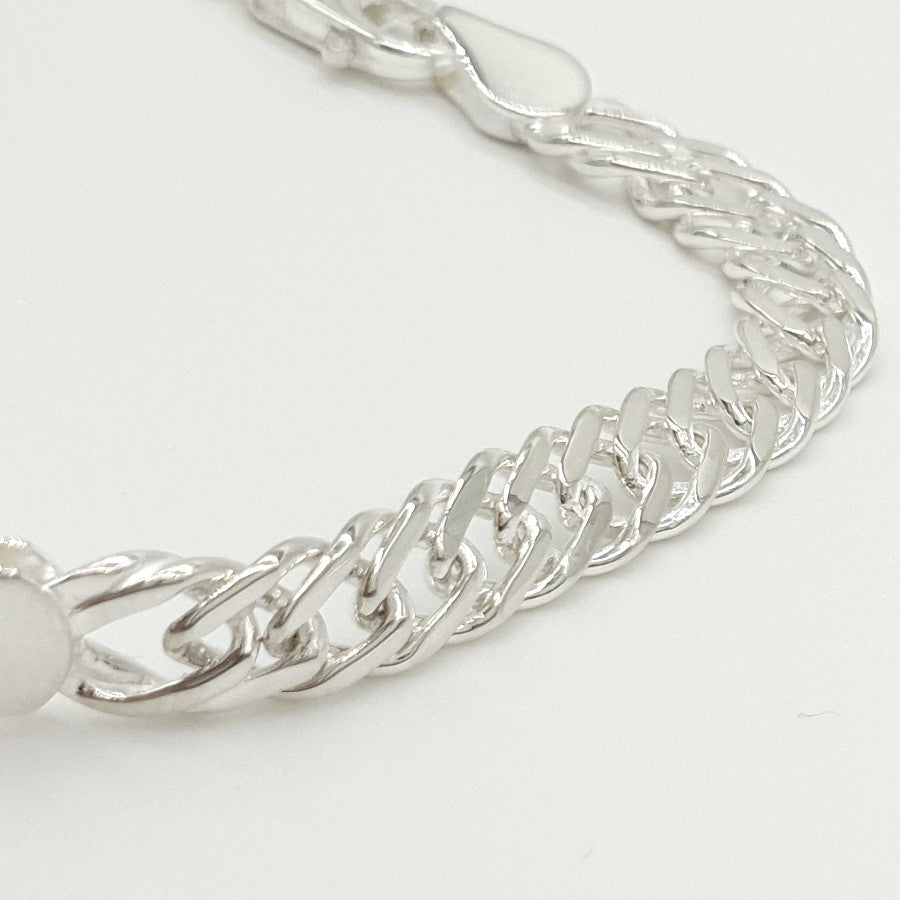 Esclava de plata con cadena