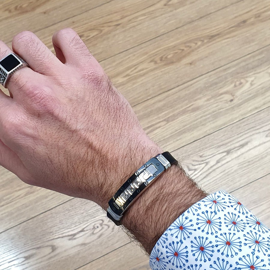 pulsera de diseño para hombres con grecas