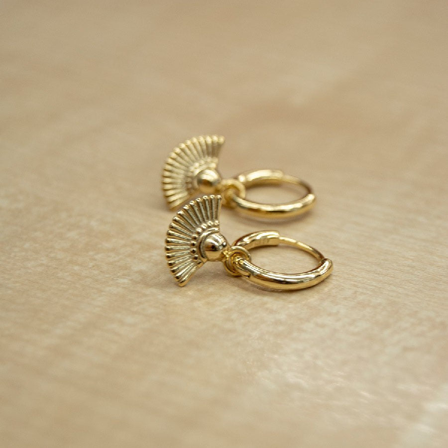 Pendientes forma abanico