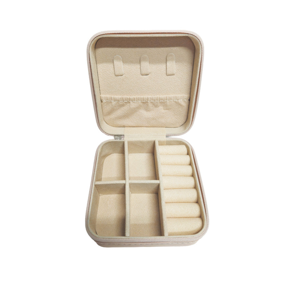 Customizable portable jewelry box