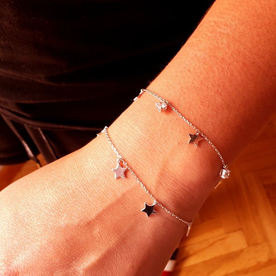 pulsera juvenil de plata con estrellas